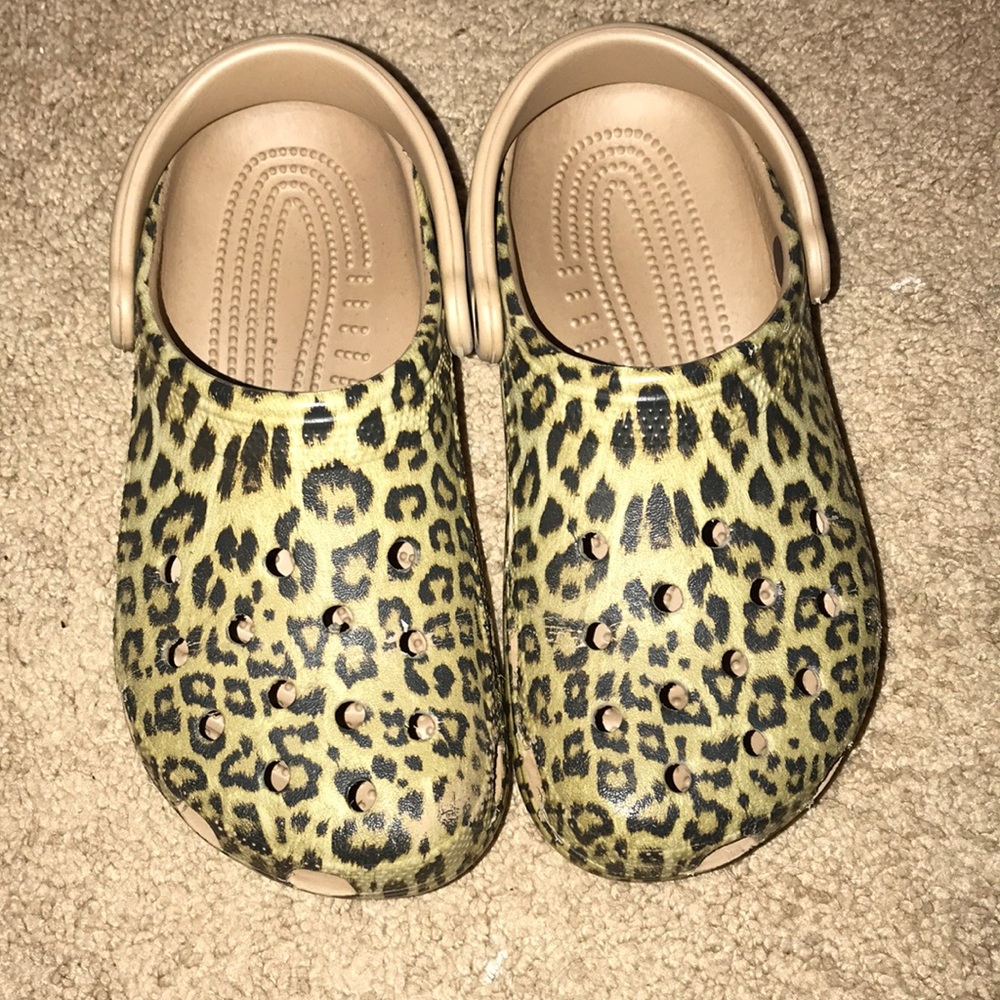 Crocs